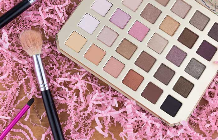 1. Large Eyeshadow Palettes