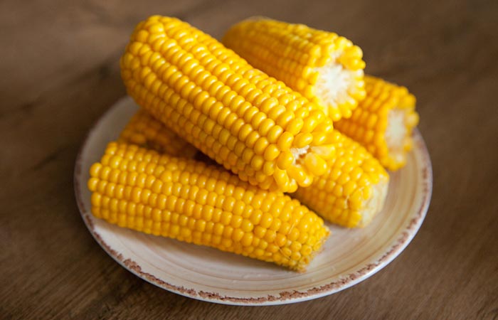 Boiled Corn And Mung Sprouts