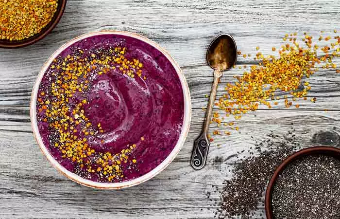 Turmeric, Pollen, And Maca Acai Bowl