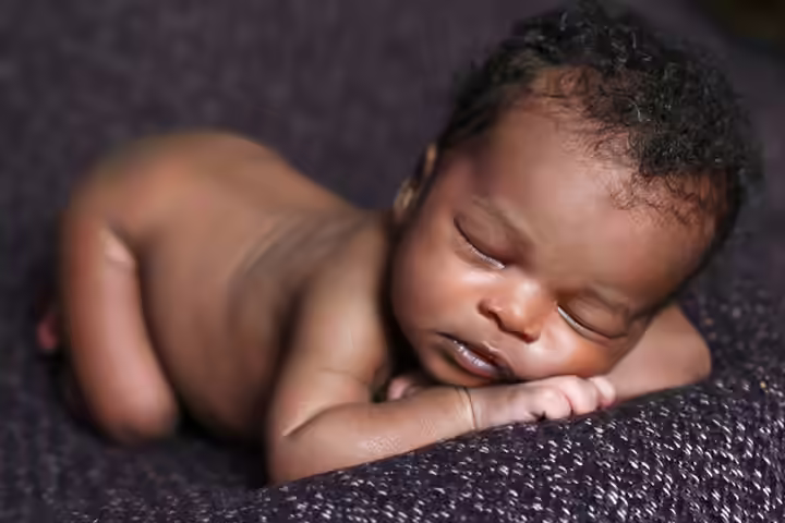 What To Do If My Newborn Prefers Sleeping On The Side Or Rolls Over What To Do If My Newborn Prefers Sleeping On The Side Or Rolls Over