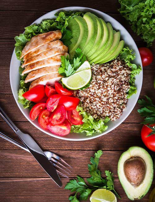 1.-Quinoa-And-Grilled-Chicken-Salad