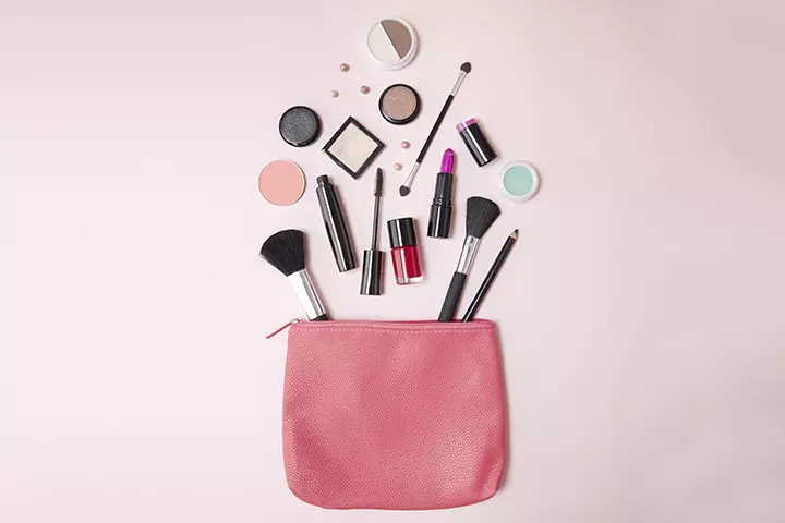 Makeup organizer bag