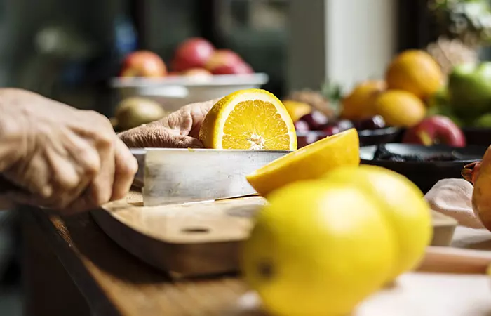  Pre-Cut Fruit