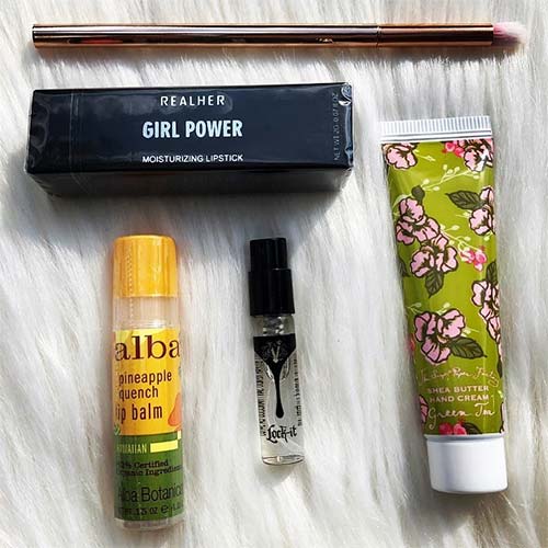 ShicaChic makeup subscription box ShicaChic makeup subscription box
