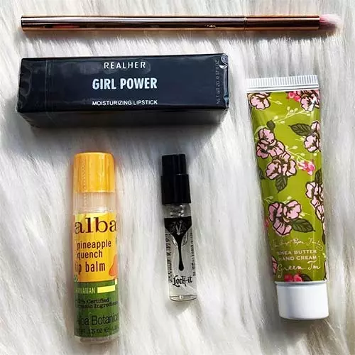 ShicaChic makeup subscription box