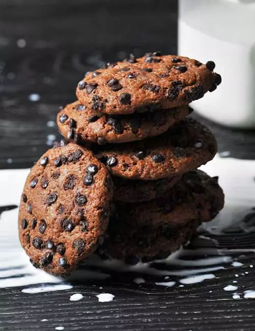 Flourless Chocolate Chip Cookies