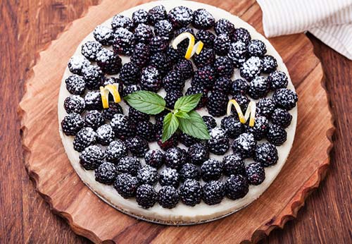 Low Carb No Bake Blackberry Custard Pie
