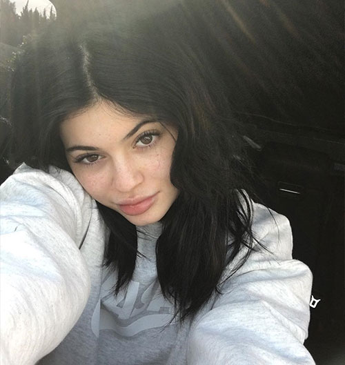 The Au Naturel Selfie