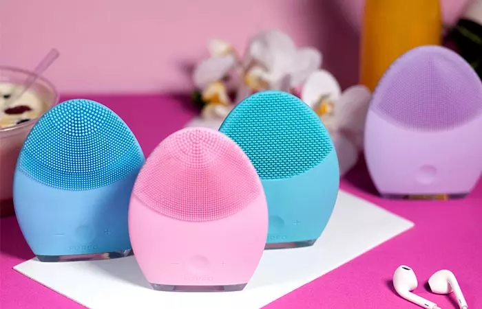 LUNA 2 – The Best Facial Cleansing Brush In The Market 