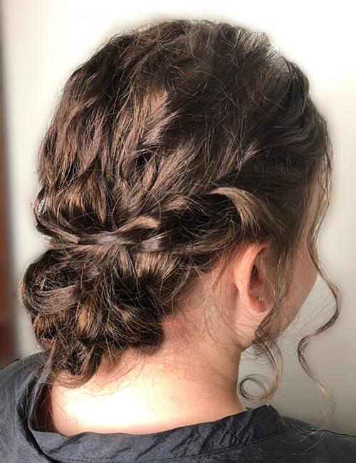Messy Low Bun Messy Low Bun