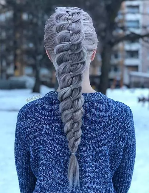 Curved 4-Strand Braid