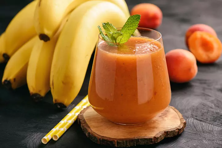 The Banana-Apricot Smoothie