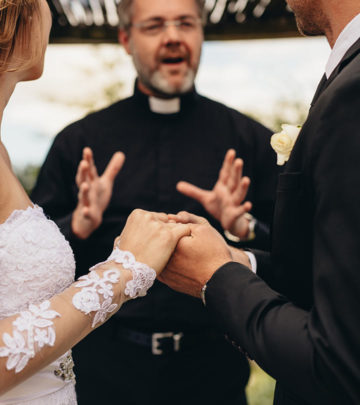 5 Modern Wedding Vows That Every 2019 Couple Needs