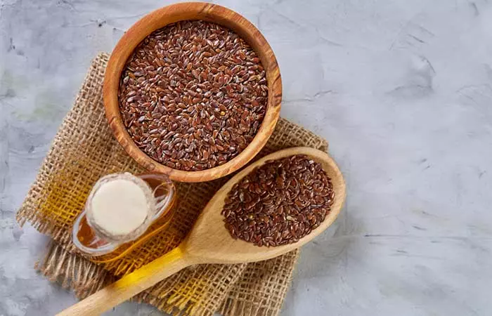 Nutrients available in flax seeds