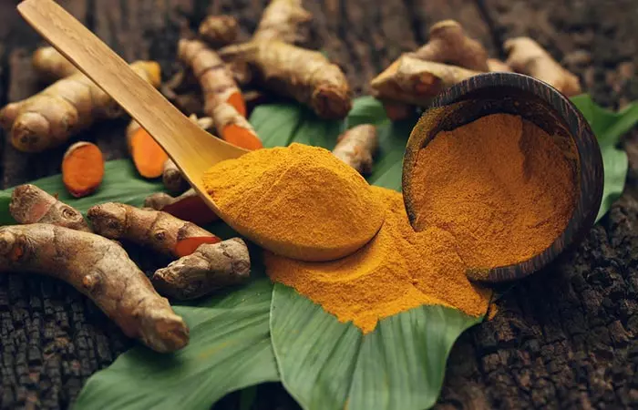 How to Use Turmeric in Tamil