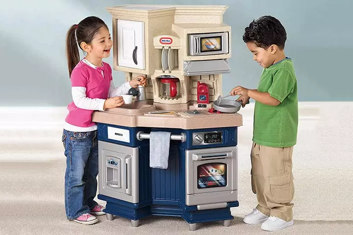  Little Tikes Super Chef Kitchen