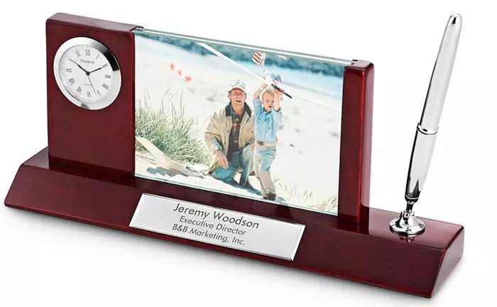 Personalized Pen Stand With Clock