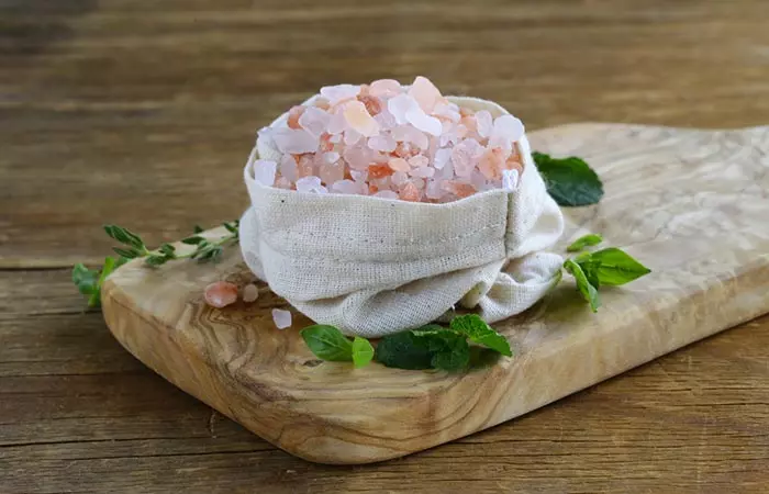 Pink Himalayan bath salts