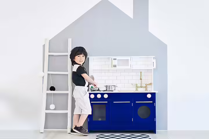 Teamson Kids Berlin Modern Kids Play Kitchen