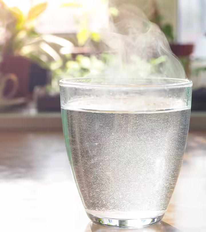 गर्म-पानी-पीने-के-फायदे-और-नुकसान---Hot-Water-Benefits-and-Side-Effects-in-Hindi