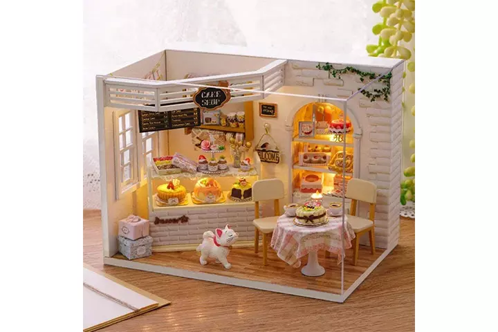 Cake diary cute dollhouse