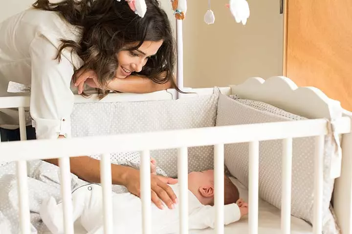 Here Are Some Co-Sleeping Tips For You And Your Baby