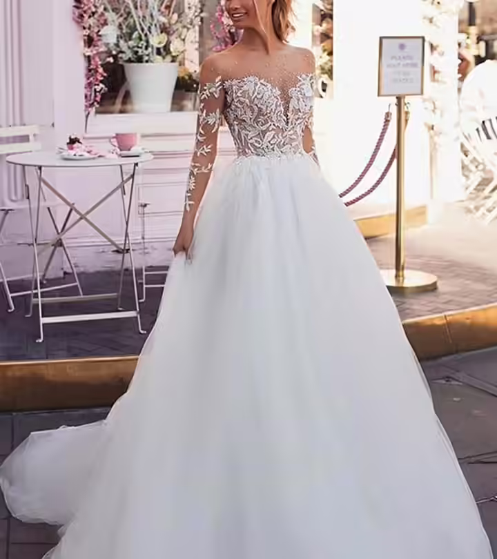How To Pick The Best Prom Dress That Suits Your Body Type