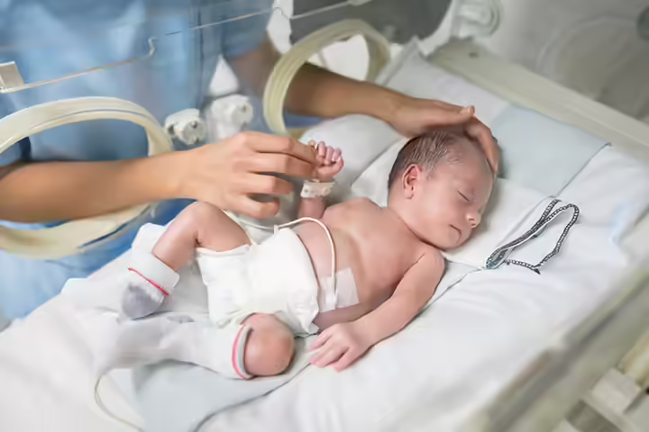 Oddly Shaped Head In Newborn