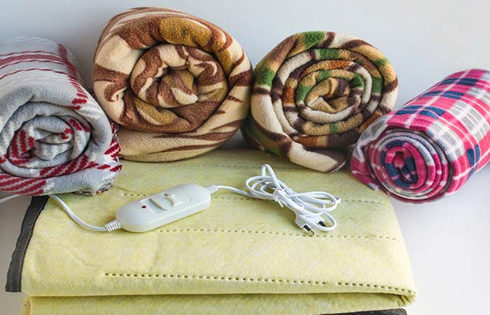 11 Important Features To Consider While Buying An Electric Blanket 11 Important Features To Consider While Buying An Electric Blanket