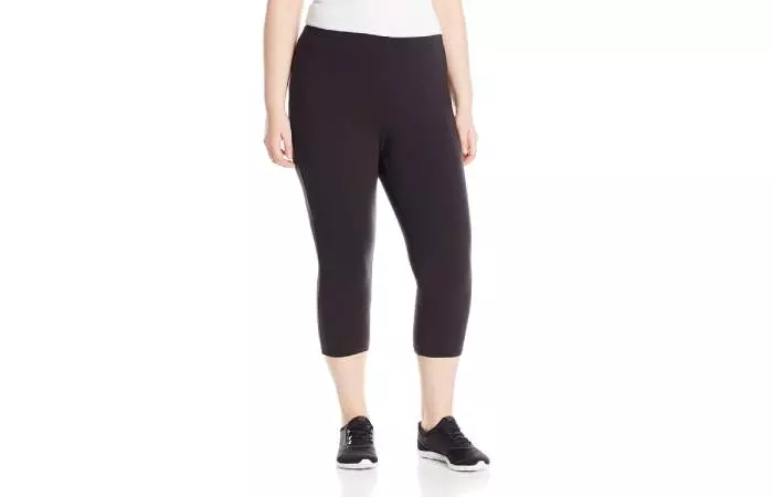 3. Just My Size Women'S Plus-Size Stretch Jersey Capri Legging