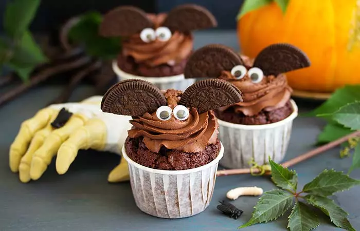 Cookie Bat Cupcakes