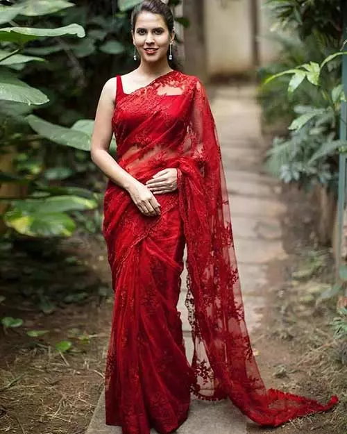 Net saree