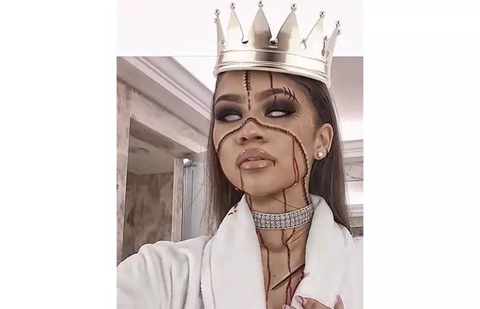 Scary Queen Makeup