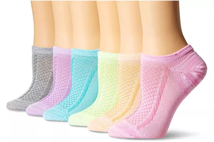 Hanes Women Invisible Comfort Texture Socks