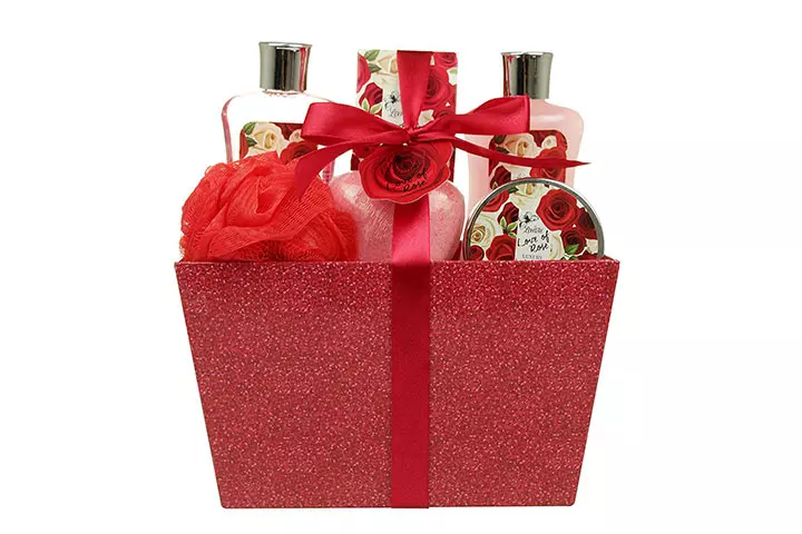 Valentine's Day Bath and Body Gift Basket