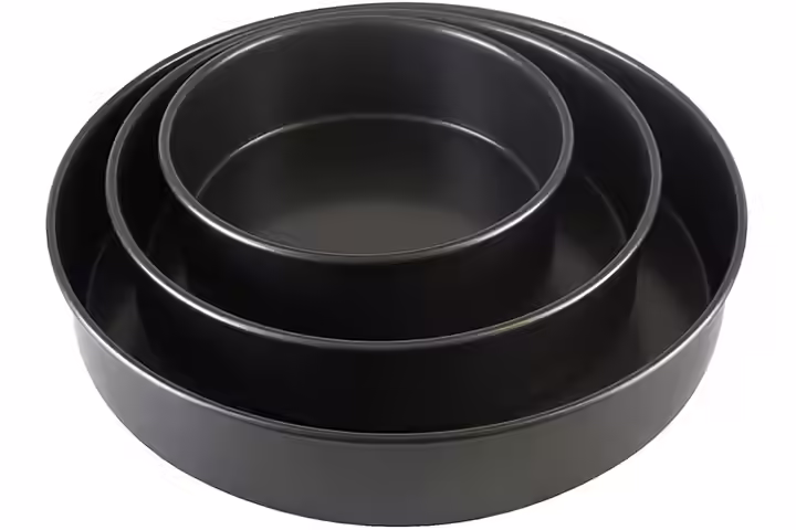 Chicago Metallic 3-Piece Round Cake Pan Bakeware Set