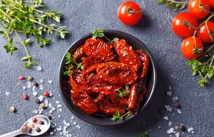 Tomatoes Tomatoes