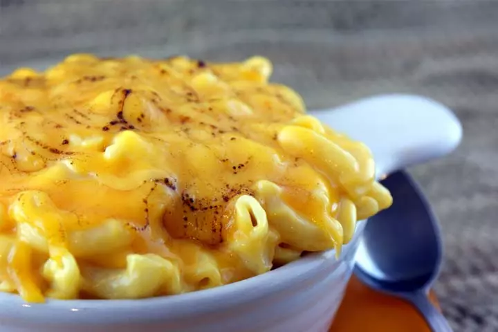 Mac and cheese pasta