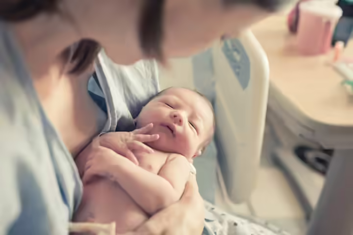Signs Of Growth And Development: How To Care For Your Baby During The Initial Months