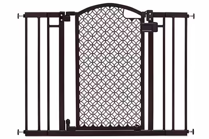 Summer Infant Modern Home Decorative Walk Through Gate