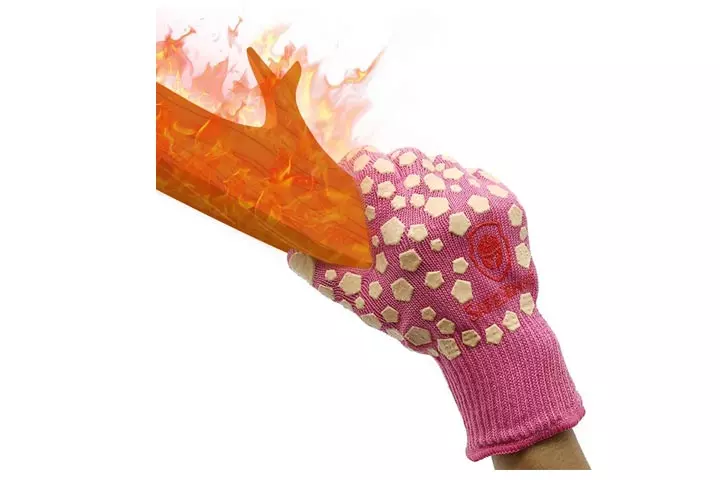 Heat Resistant Cooking BBQ Gloves by Charmyth