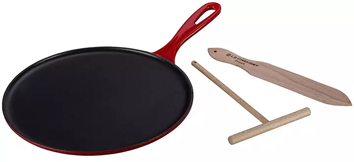 Le Creuset L2036-2767 Enameled Cast Iron 10.75" Crepe Pan with Rateau and Spatula