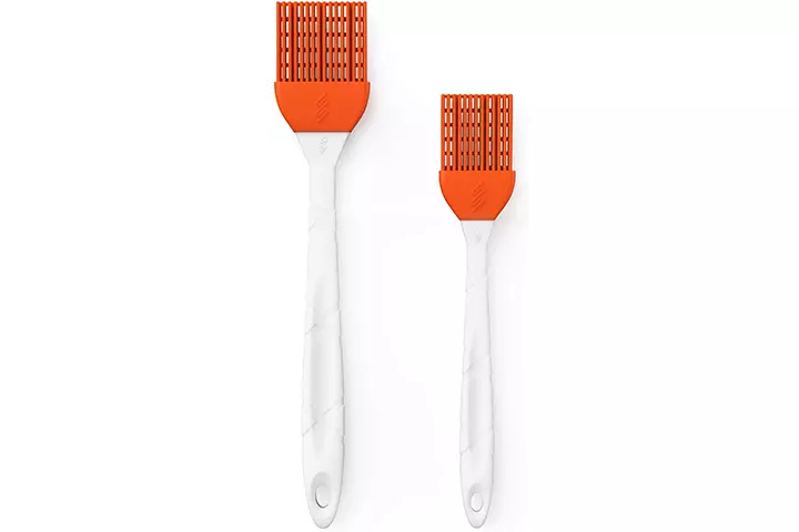 mKITCHEN WORLD Silicone Basting Brush