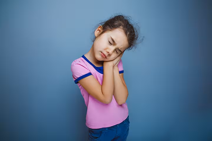 Sleepwalking in Children In Hindi