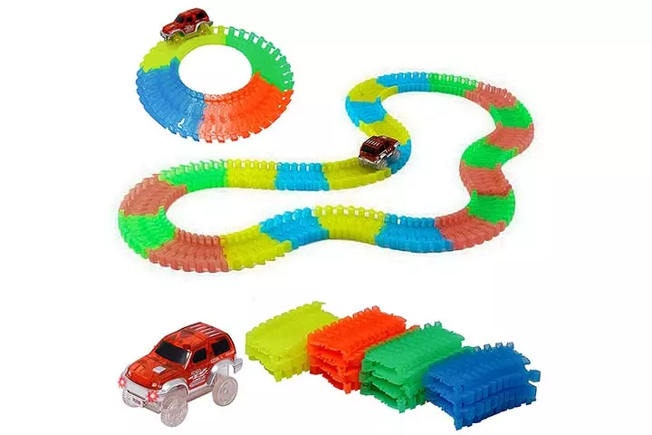 Zest 4 Toys 120 PCS Flexible, Bendable and Glow Racetrack with 1 car