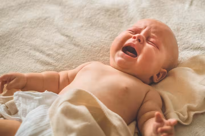 6 Reasons Why Babies Cry In Sleep And How To Soothe Them-1