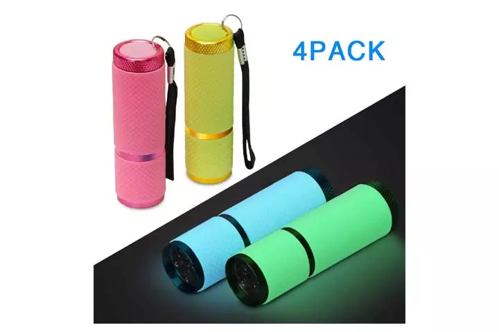 Adecco LLC 9 LED Glow in Dark Flashlights