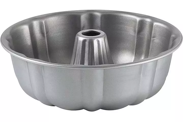 Calphalon Nonstick Bakeware Bundt Pan