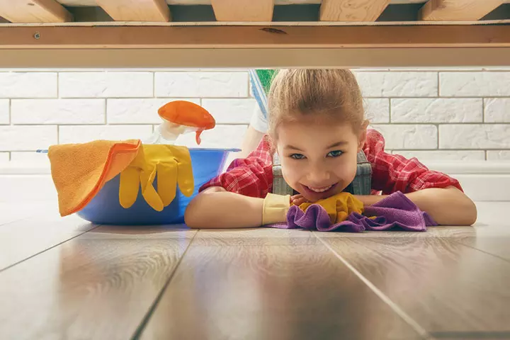 Make an advertisement cleaning games for girls and boys