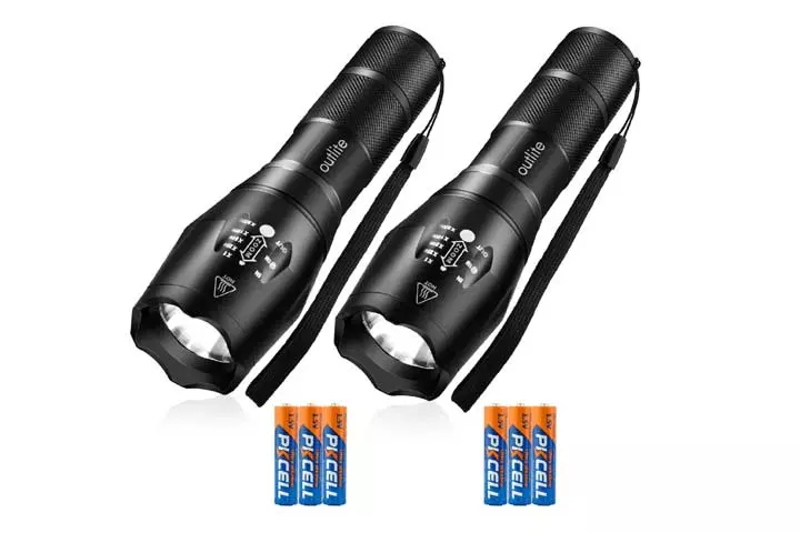 Outlite S1000 LED Flashlight